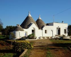 Comfortable Holiday Home near Forest in Castellana Grotte