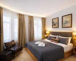 Double DD Hotel