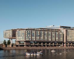 DoubleTree by Hilton Amsterdam Centraal Station
