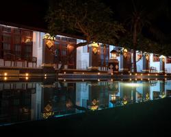 Bali Sunset Hotel