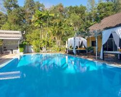 Loma Resort