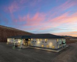 Quality Inn & Suites Salina National Forest Area