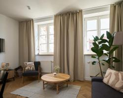 LeoApart Solny Square ApartHotel