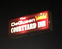 DeQueen Courtyard Inn