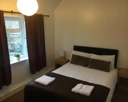 Comfy Guest House Feltham