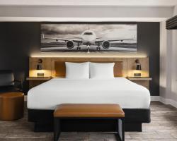Aiden by Best Western Newark Airport