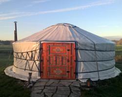 Iloons yurt