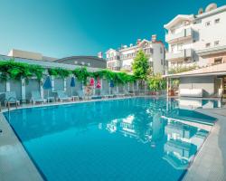 Side Orientt Apartments