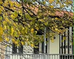 Nana's Guest House