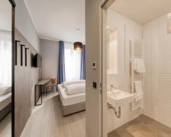 Smart Stay Hotel Station