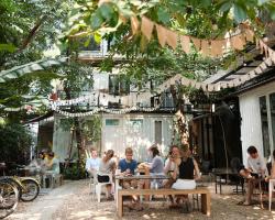 The Yard Bangkok Hostel