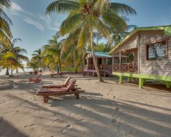 Palm Cove Cabins at Coconut Row