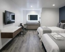 Motel Moonlight