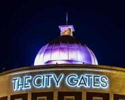 Premier Inn Swansea City Centre