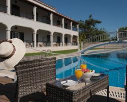 Dimitris Apartments