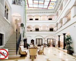 Arcadia Boutique Hotel