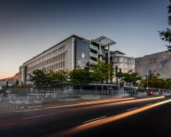 The Capital 15 on Orange Hotel & Spa