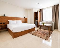 NewCity Hotel & Suites