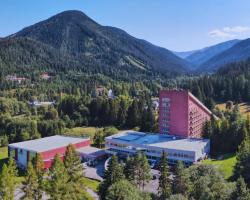 Hotel SOREA MÁJ