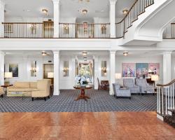 Avon Old Farms Hotel