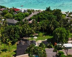 Lucy's Garden Hotel