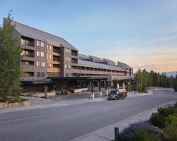 Hotel Alpenrock Breckenridge, Curio Collection by Hilton