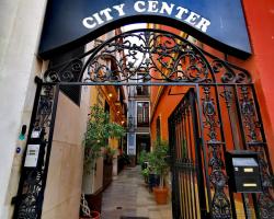 Feel Hostels City Center