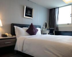 意芙旅店 Ifinn Hotel