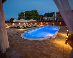 Villa Biser Dunava - Pool & River View