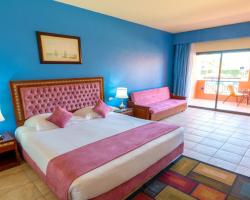 Parrotel Aqua Park Resort