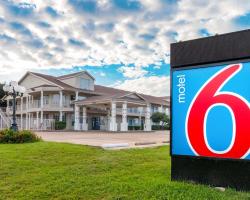 Motel 6-Waxahachie, TX