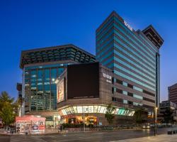 Beijing New World Centre Tongpai Hotel