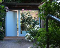 greenhouse zentral im grünen