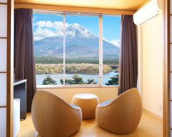 Shoji Mount Hotel
