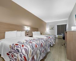 Red Roof Inn & Suites Philadelphia - Bellmawr