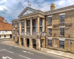 Mercure Salisbury White Hart Hotel & Apartments