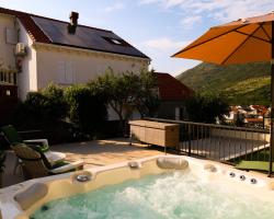 Apartment Pina - A Home Away From Home With A Private Jacuzzi