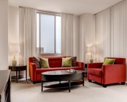 Global Luxury Suites at Town Center South