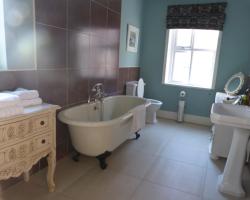 Inglewood Boutique Rooms With Self Catering