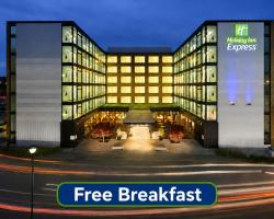 Holiday Inn Express Zürich Airport by IHG