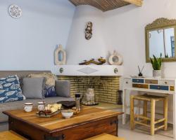 Yianna Cottage Studios