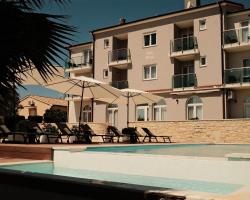 Villa Mirko