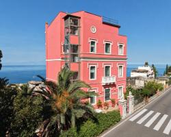 Hotel "La Pensione Svizzera"