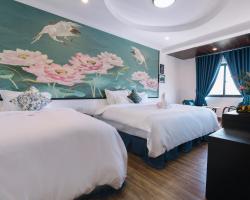 Orchid Hotel