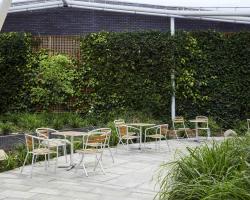 Aparthotel Adagio London Brentford