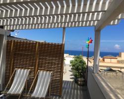 Terrazza con Vista sul Porto