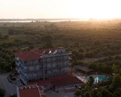 Kaiafas Lake Hotel