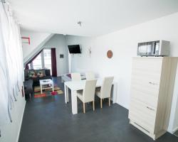 Murthum Apartments
