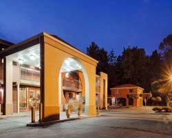 MHO INN and SUITES