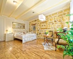 Duplex Apartment Camelia in charming Old town